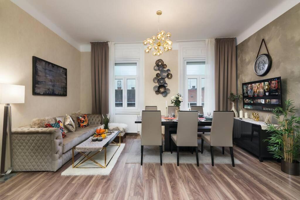بودابست Contemporary Hidden Gem Art-Deco Residence المظهر الخارجي الصورة
