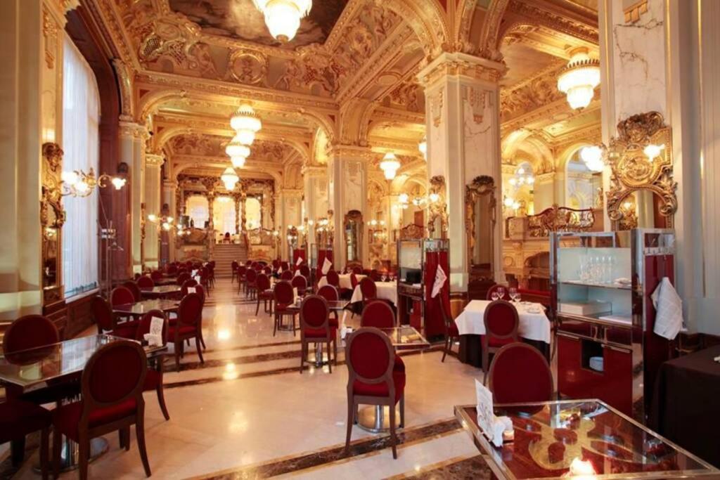 بودابست Contemporary Hidden Gem Art-Deco Residence المظهر الخارجي الصورة
